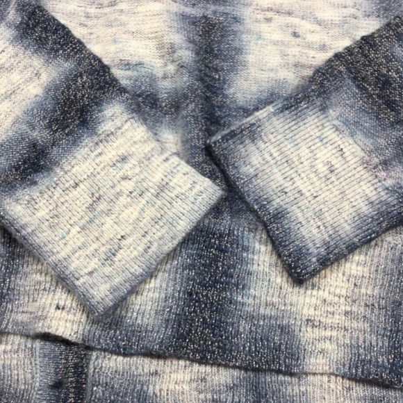 PILCRO Linen Blend Crop Boxy Style Cardigan - Picture 11 of 11